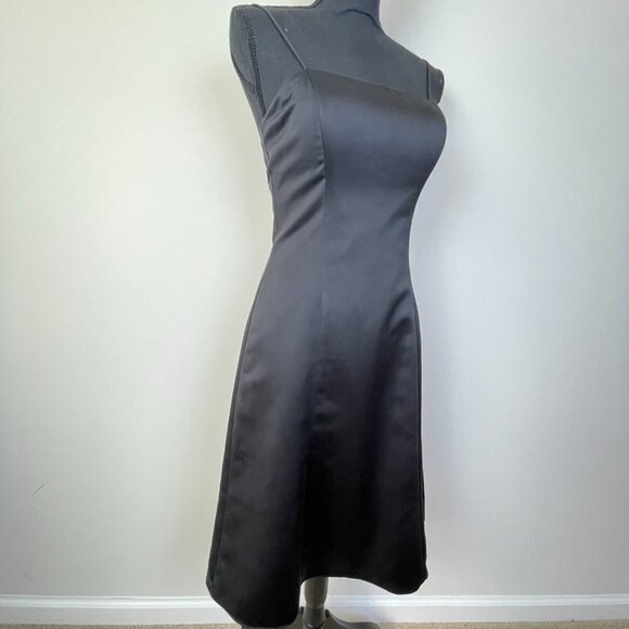 J S Boutique NWT Black Dress Size 6 - Picture 4 of 10